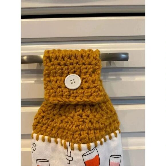 Crochet Top Kitchen Towel-Wine glasses and bottles - Picture 2 of 2